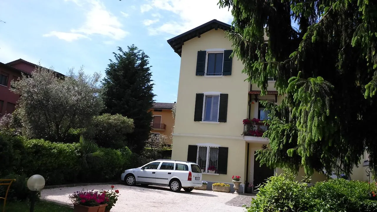 Appartamento Villa Margherita Desenzano del Garda 0*,  Italien